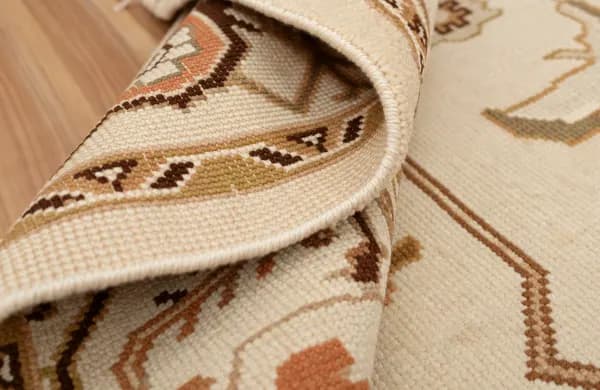 Dune Ivory Oushak-Style Rug detail